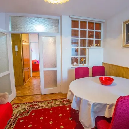 Duplex - In Center Apartment Mostar
